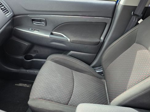 Used 2019 Mitsubishi Outlander Sport ES image 21