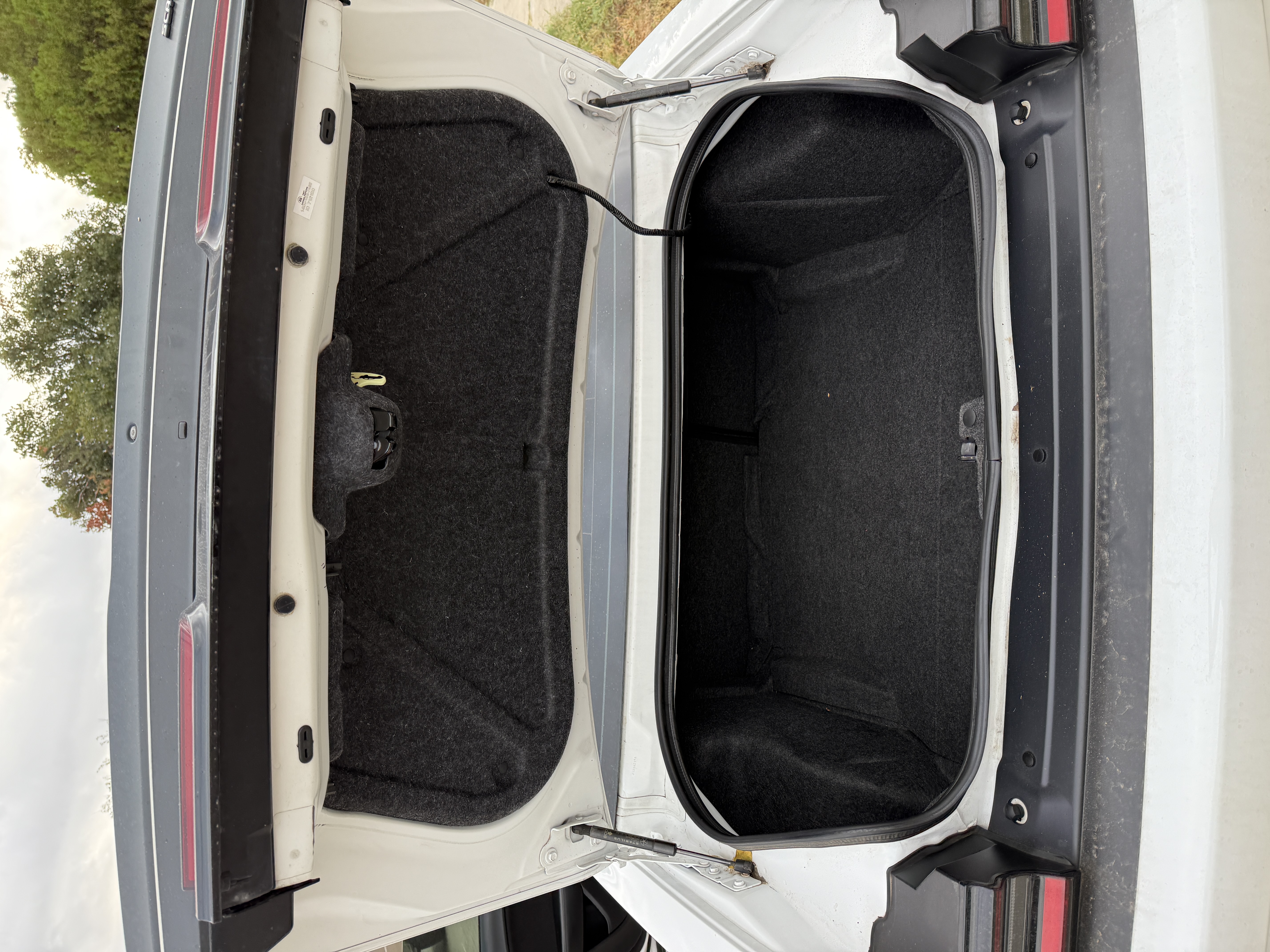 Used 2020 Dodge Challenger R/T Scat Pack RWD image 16