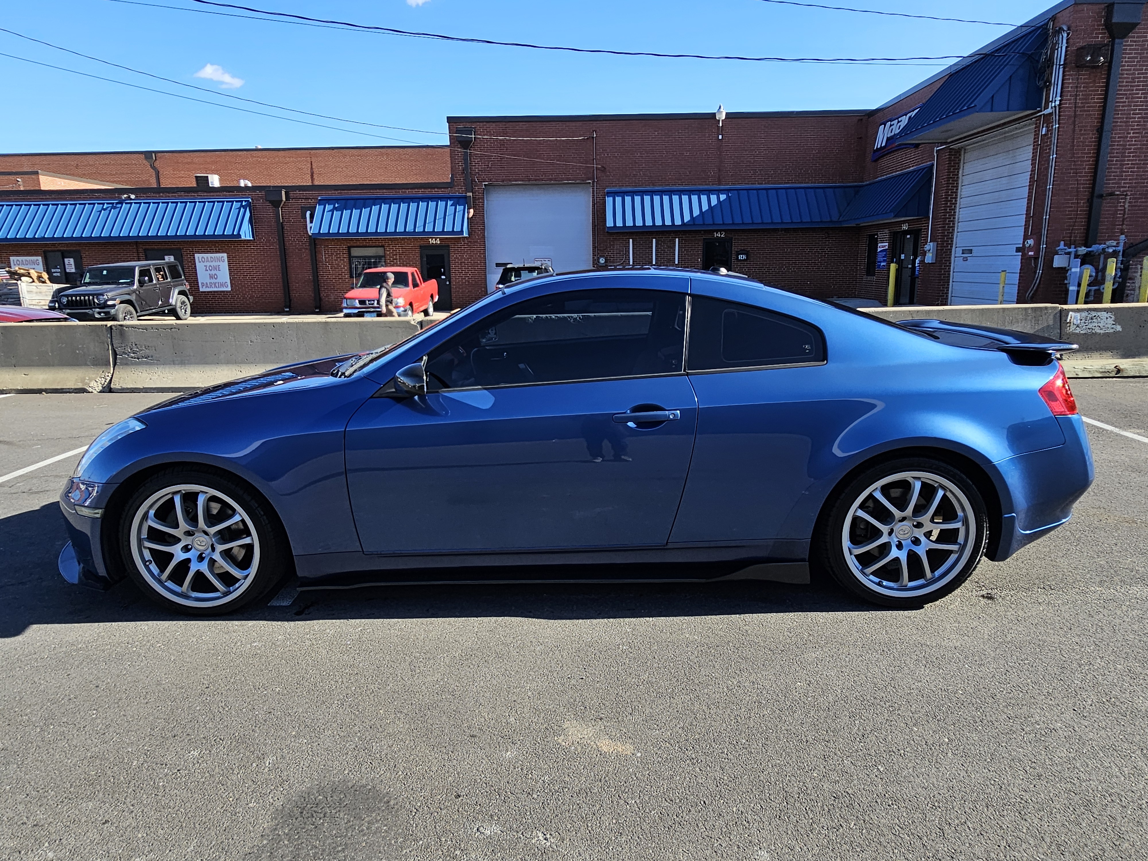 Used 2005 INFINITI G35 Coupe w/ (P01) Premium Pkg RWD image 19