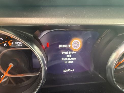 Used 2022 Jeep Wrangler Unlimited Sahara w/ LED Lighting Group image 10