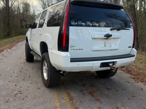 Used 2010 Chevrolet Tahoe LT w/ Luxury Package image 5