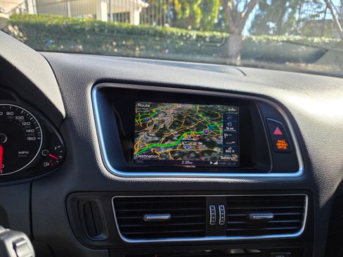 Used 2016 Audi Q5 2.0T Premium Plus image 26