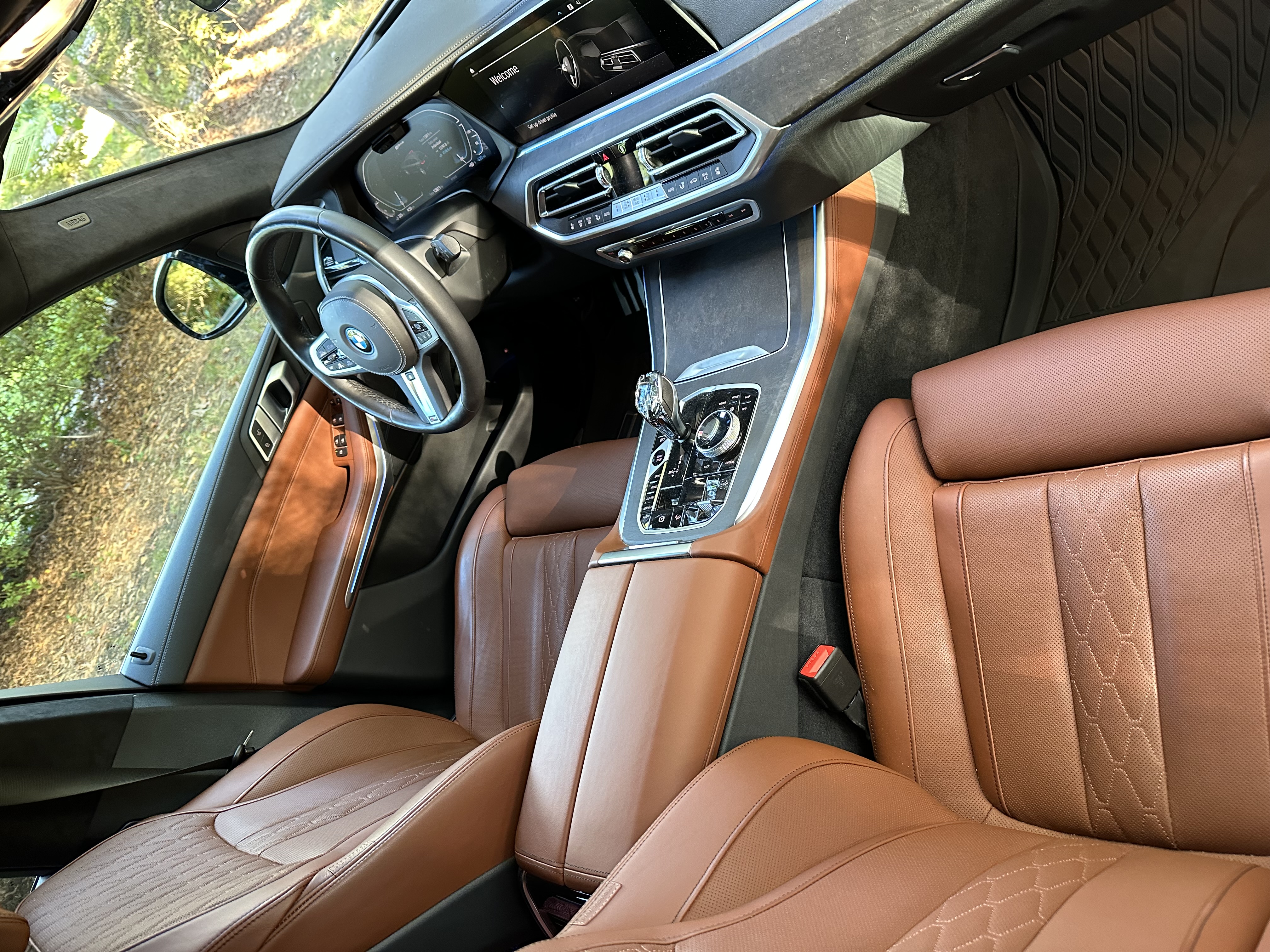 Used 2022 BMW X5 xDrive45e w/ M Sport Package AWD/4WD image 9