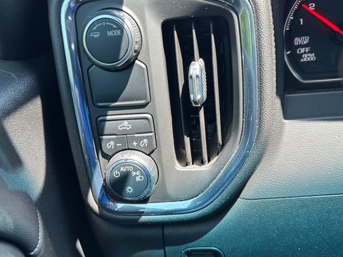 Used 2021 Chevrolet Silverado 1500 LT RWD image 23