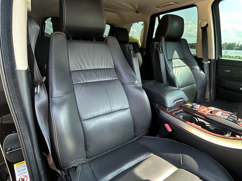Used 2009 Land Rover Range Rover Sport HSE AWD/4WD image 15
