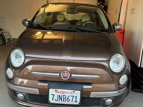 Used 2012 FIAT 500 Lounge w/ Luxury Leather Pkg image 5