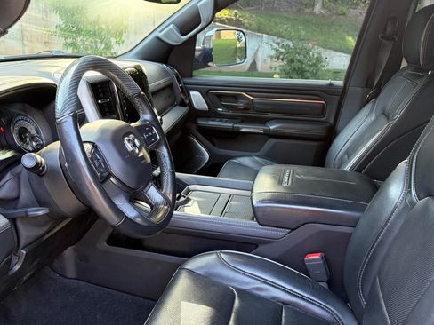 Used 2019 RAM 1500 Limited AWD/4WD image 11