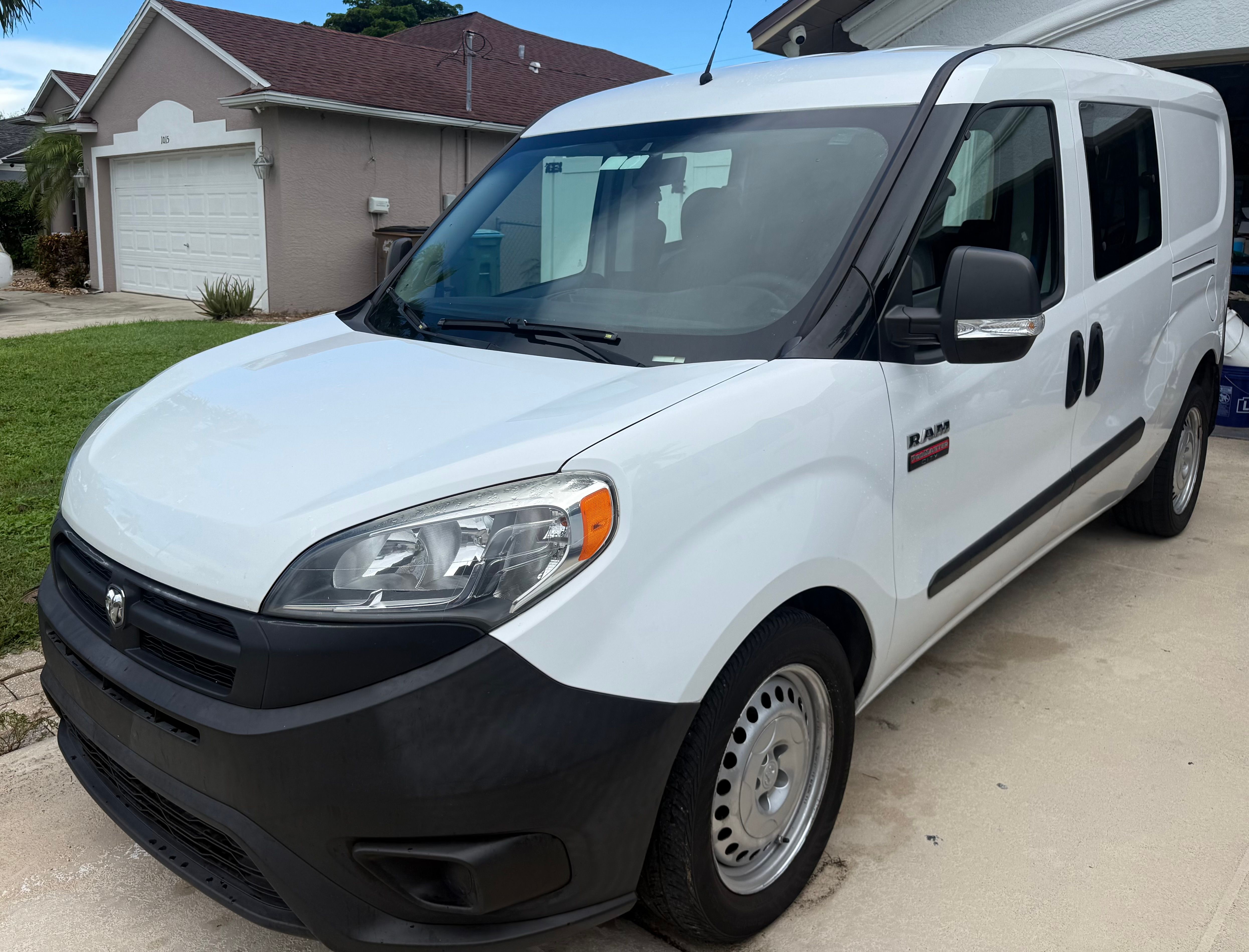 Used 2018 RAM ProMaster City Wagon FWD image 1