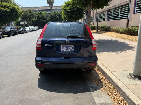 Used 2009 Honda CR-V LX image 2