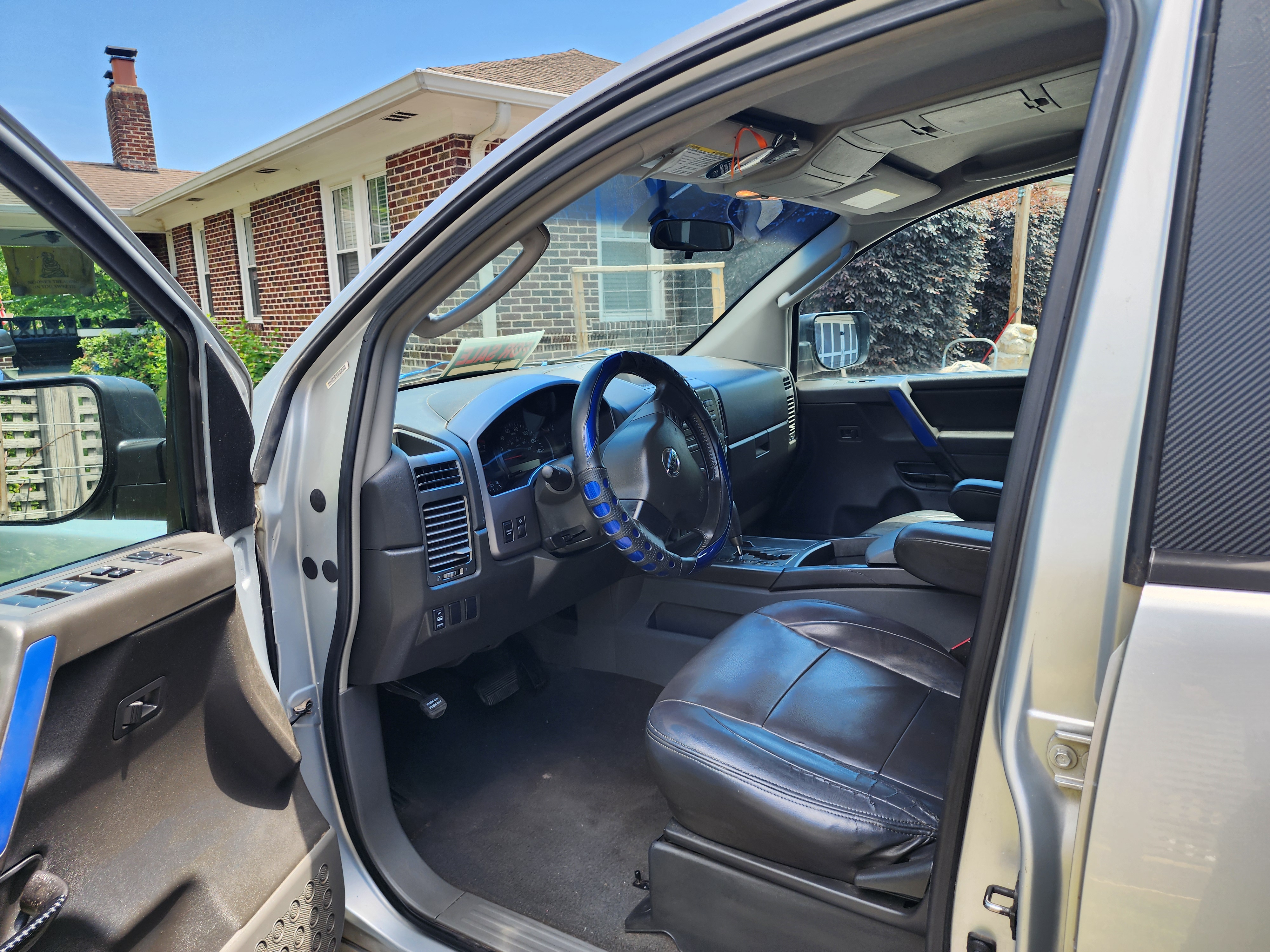 Used 2006 Nissan Titan SE RWD image 4