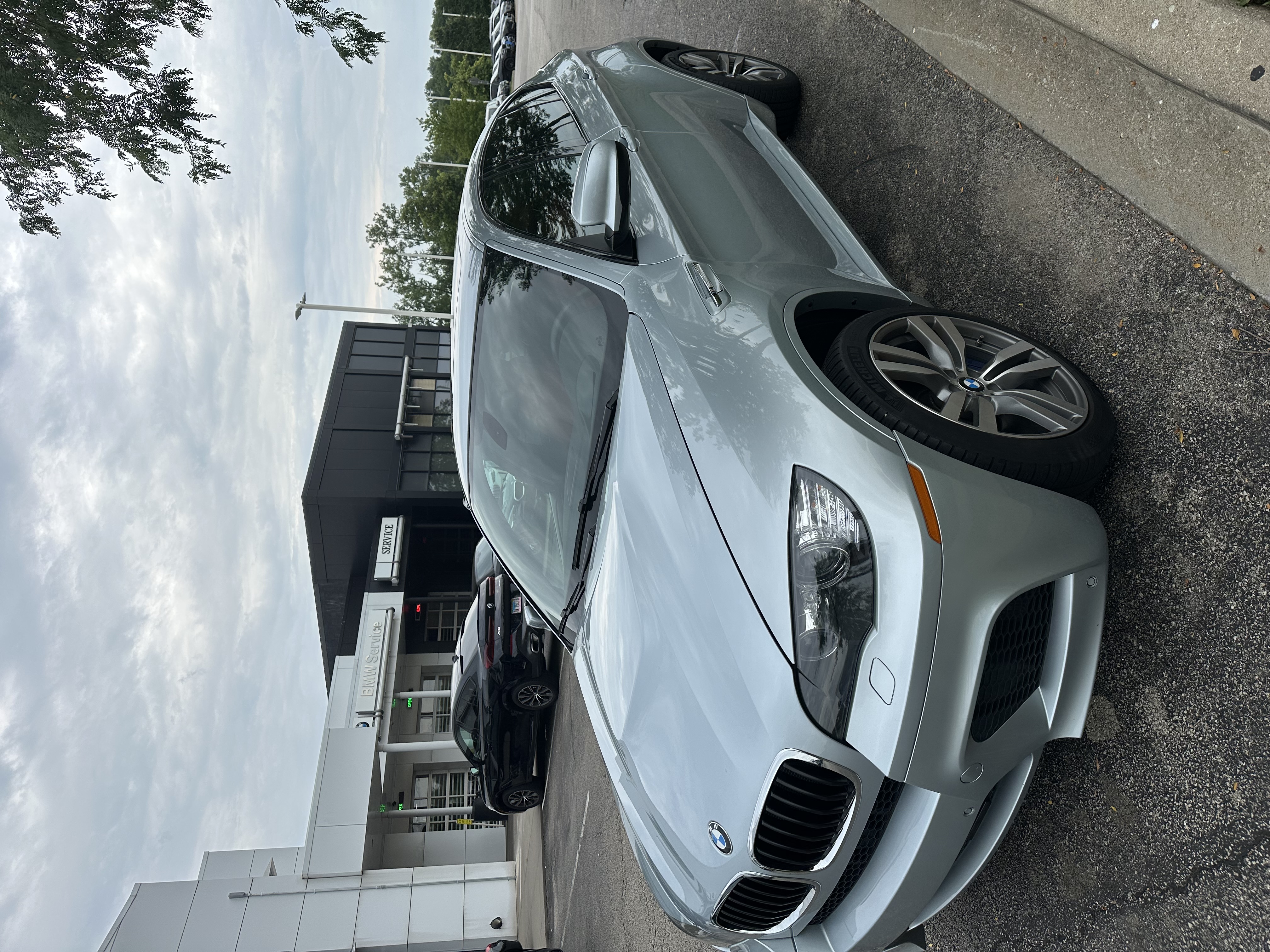 Used 2013 BMW X6 M AWD/4WD image 8