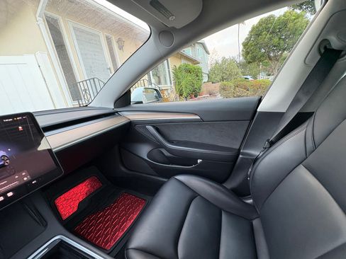 Used 2023 Tesla Model 3 Standard Range RWD image 17