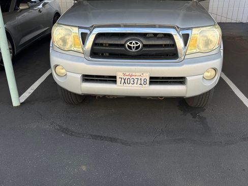 Used 2005 Toyota Tacoma 4x4 Double Cab image 4