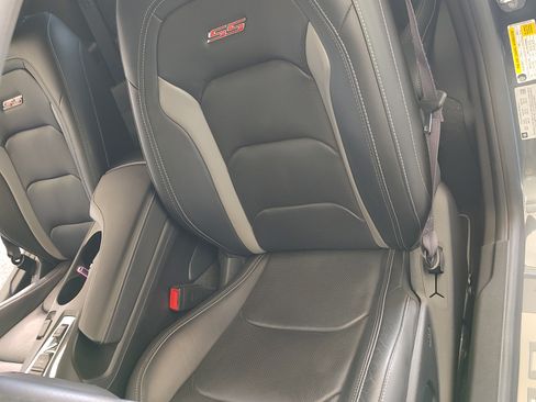 Used 2017 Chevrolet Camaro SS image 22