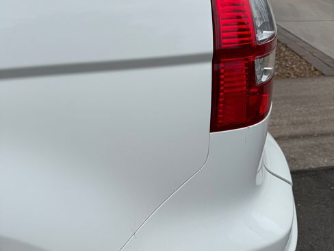 Used 2011 Honda CR-V EX-L image 9