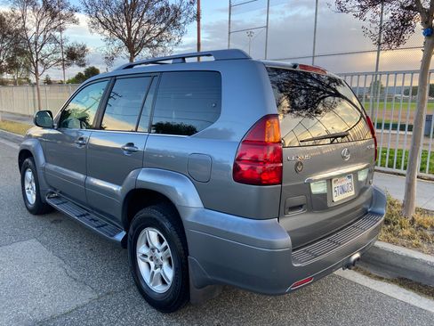 Used 2003 Lexus GX 470 image 4