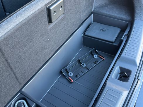 Used 2022 INFINITI QX50 Luxe w/ Appearance Package image 13