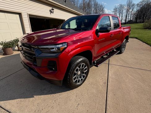 Used 2024 Chevrolet Colorado LT w/ LT Convenience Package III image 20