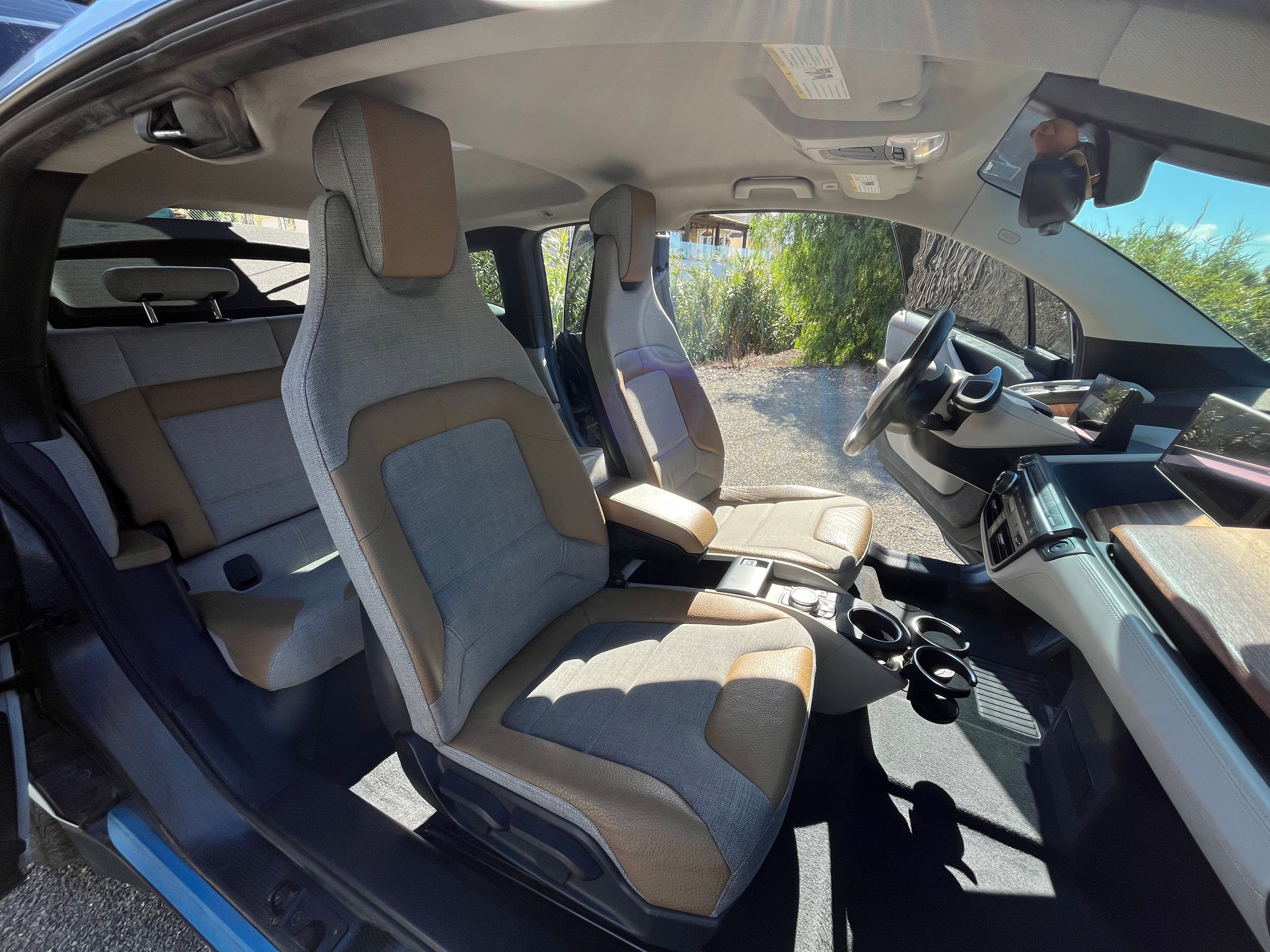 Used 2015 BMW i3 w/ Range Extender RWD image 26