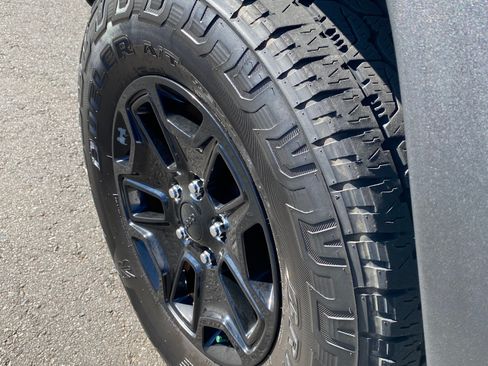 Used 2017 Jeep Wrangler Unlimited Sport image 24