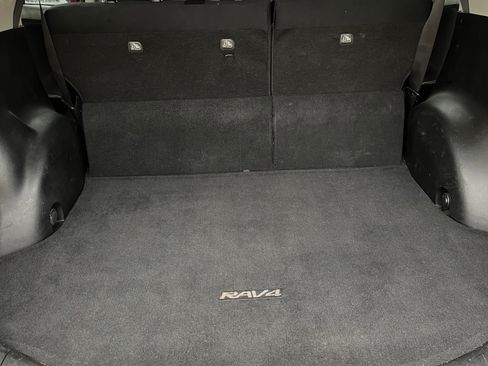 Used 2013 Toyota RAV4 XLE image 8