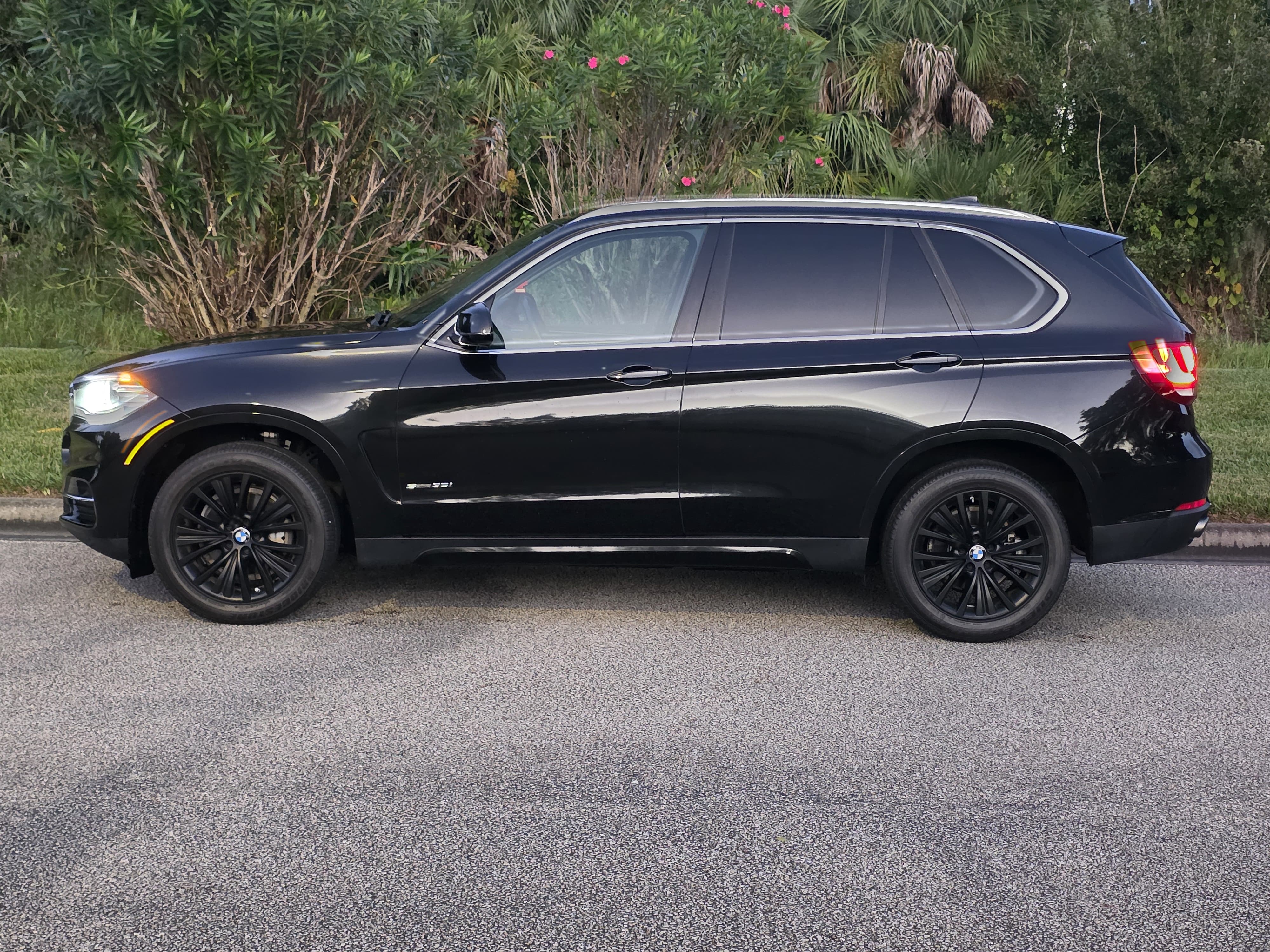 Used 2016 BMW X5 sDrive35i RWD image 1