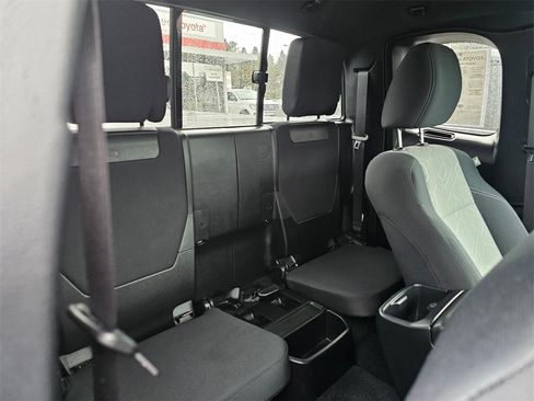 Used 2022 Toyota Tacoma TRD Sport w/ TRD Premium Sport Package image 22