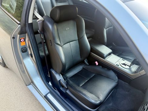 Used 2004 INFINITI G35 Coupe w/ Premium Pkg image 11