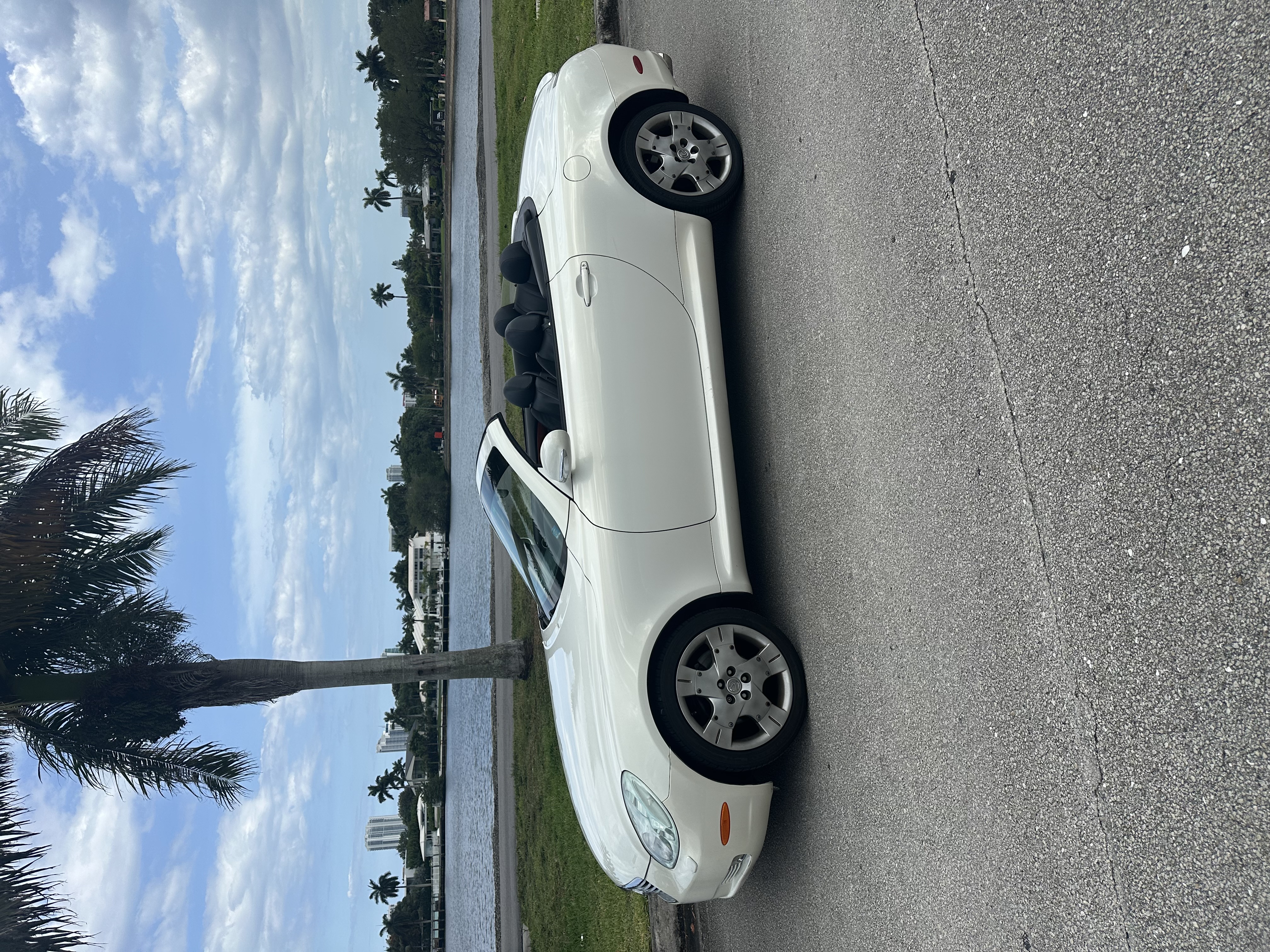 Used 2005 Lexus SC 430 Convertible RWD image 4