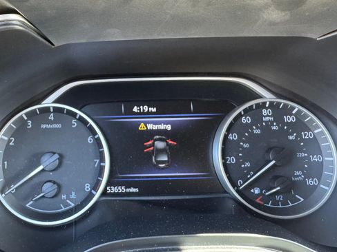 Used 2020 Nissan Maxima SR w/ Sport Mat Group image 8