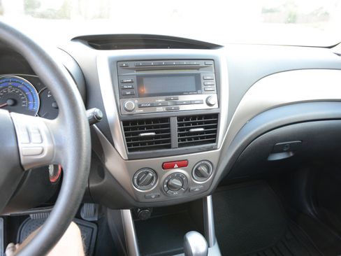 Used 2009 Subaru Forester 2.5X AWD/4WD image 11