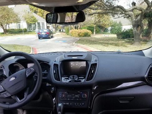 Used 2017 Ford Escape Titanium w/ Equipment Group 301A image 15