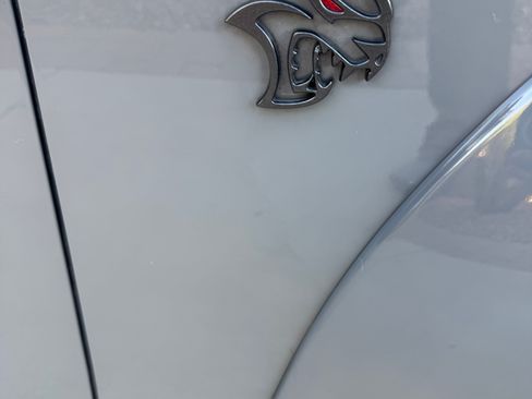 Used 2019 Dodge Challenger SRT Hellcat Redeye image 6