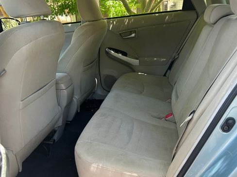 Used 2015 Toyota Prius Two FWD image 11