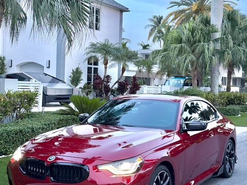 Used 2025 BMW 230i Coupe w/ M Sport Package RWD image 1