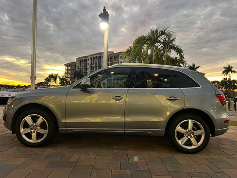 Used 2010 Audi Q5 3.2 Prestige image 1