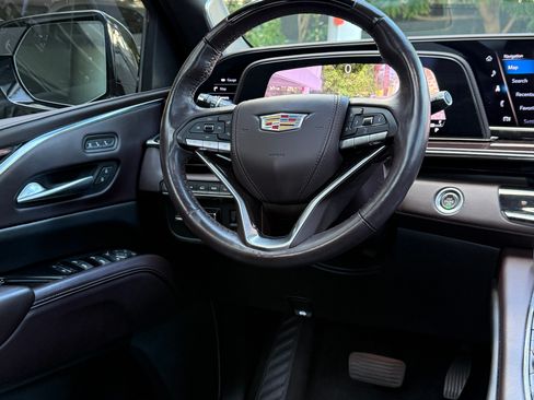 Used 2021 Cadillac Escalade ESV Sport Platinum w/ LPO, ONYX Package image 31