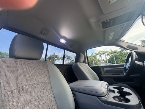 Used 2018 RAM 3500 SLT w/ Popular Equipment Group AWD/4WD image 15