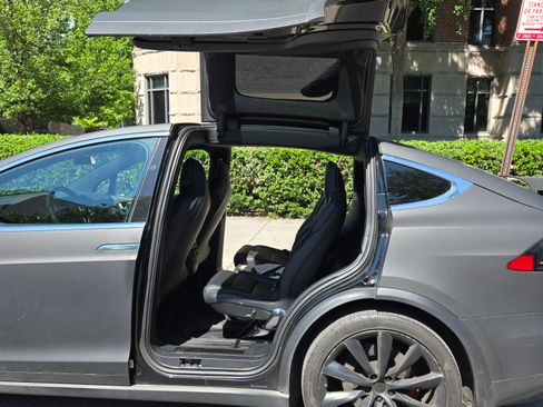 Used 2018 Tesla Model X P100D AWD/4WD image 15