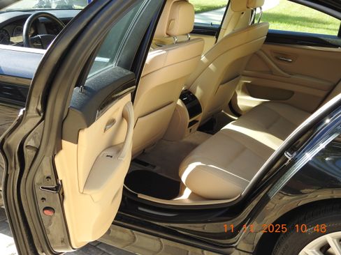 Used 2011 BMW 535i Sedan image 8