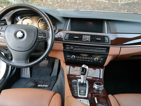 Used 2014 BMW 535d xDrive AWD/4WD image 17