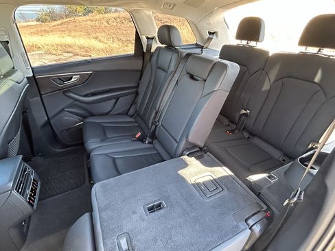 Used 2020 Audi Q7 3.0T Prestige w/ Prestige Package image 20