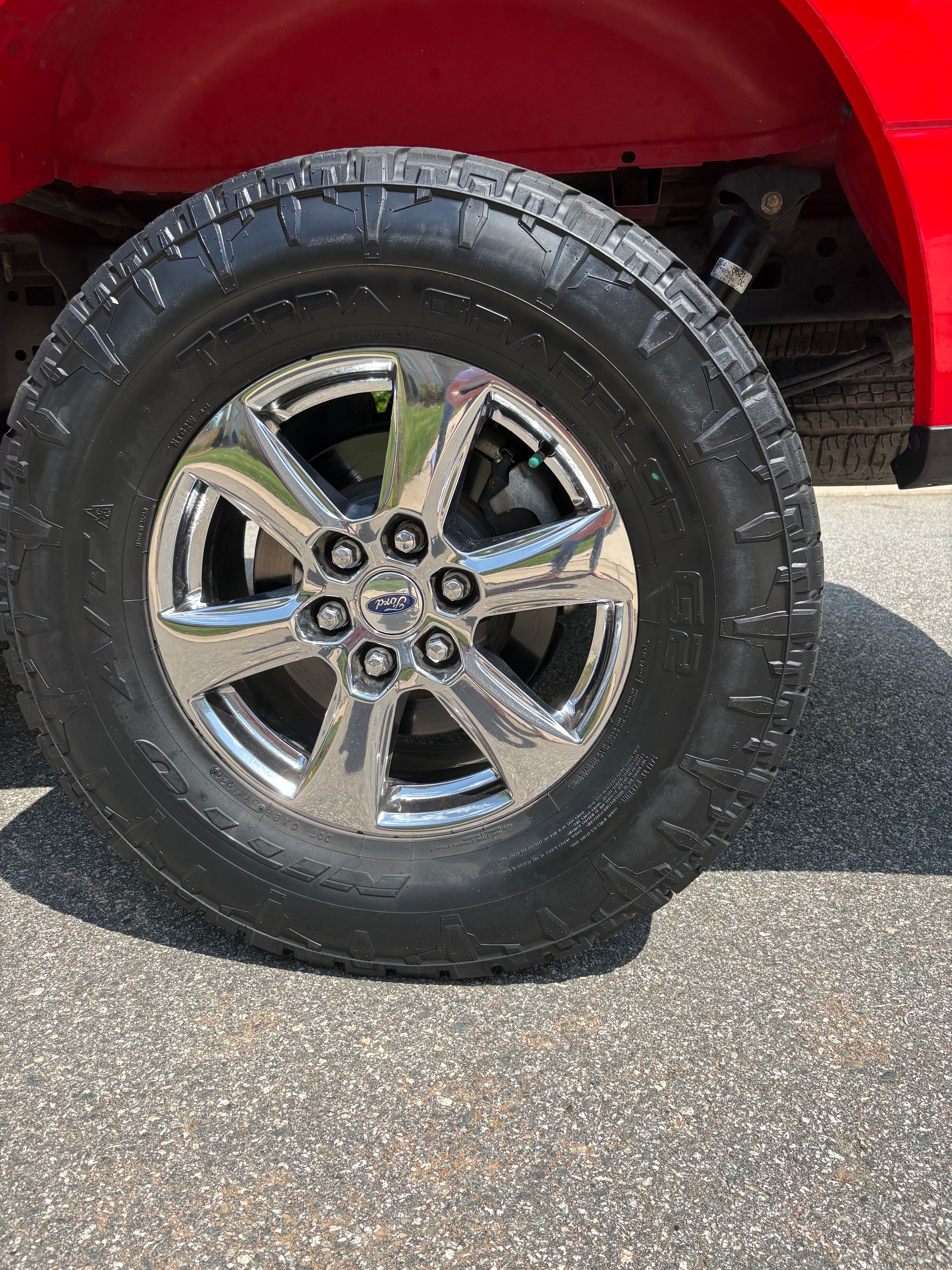 Used 2018 Ford F150 XLT w/ Equipment Group 301A Mid AWD/4WD image 15