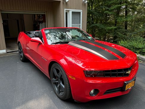 Used 2011 Chevrolet Camaro LT w/ RS Package RWD image 12