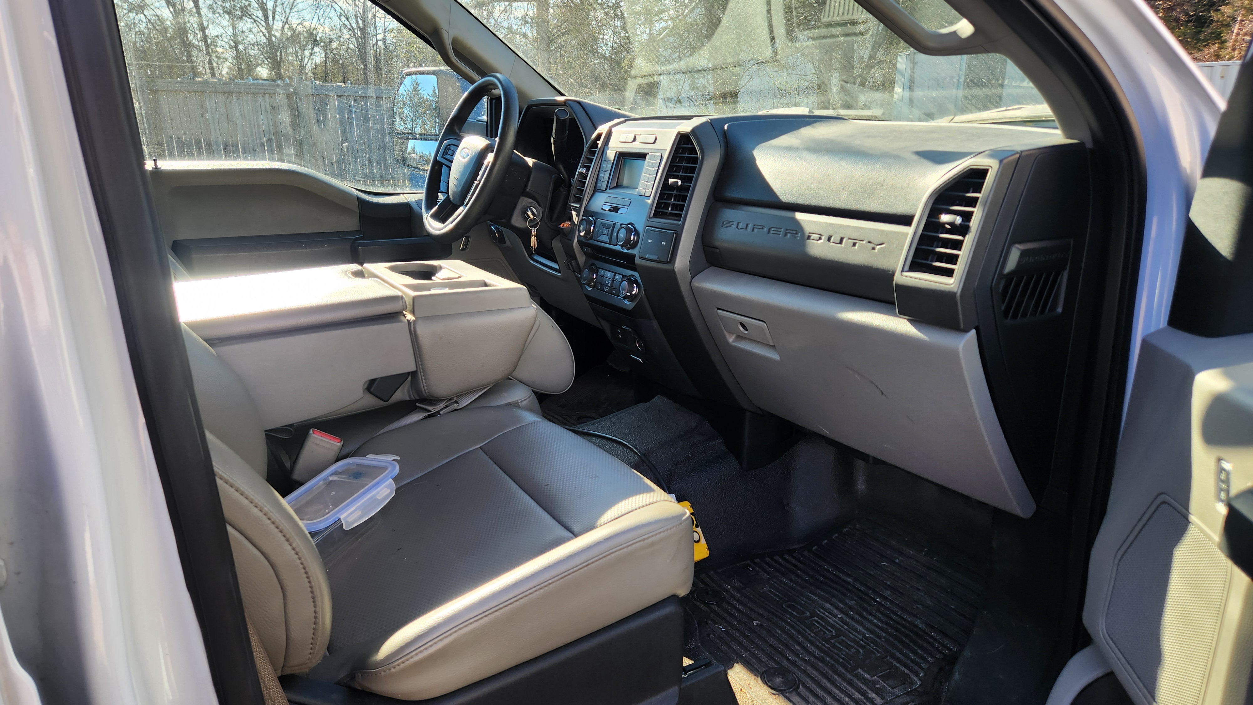 Used 2017 Ford F450 XL w/ Power Equipment Group RWD image 2