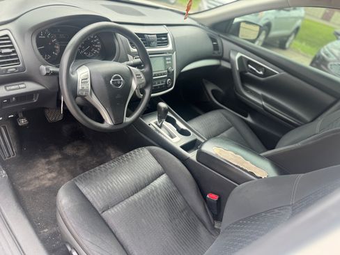 Used 2017 Nissan Altima 2.5 S w/ Power Driver Seat Package image 10