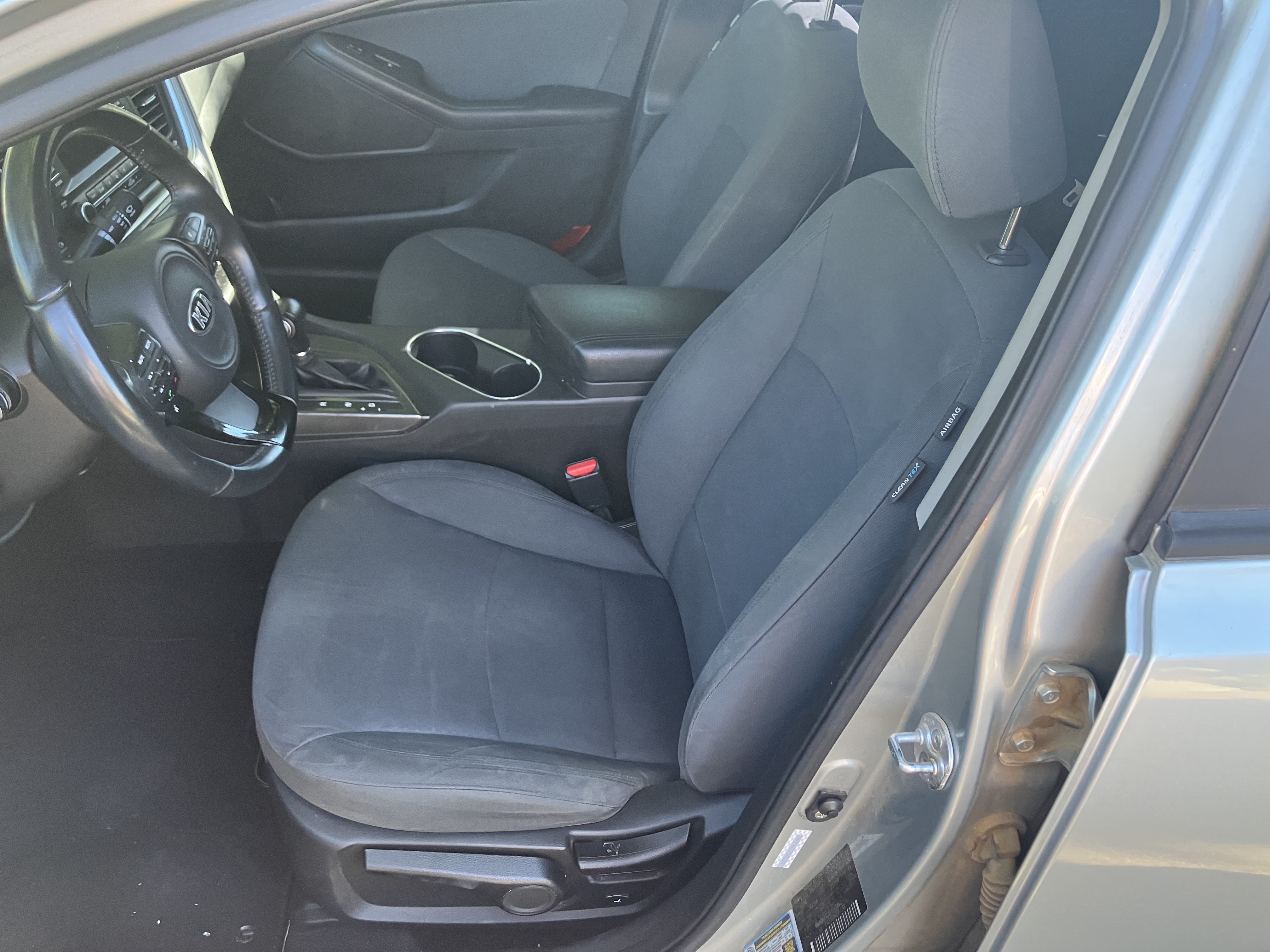 Used 2015 Kia Optima LX FWD image 6