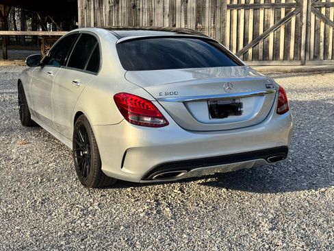 Used 2016 Mercedes-Benz C 300 Sedan image 22