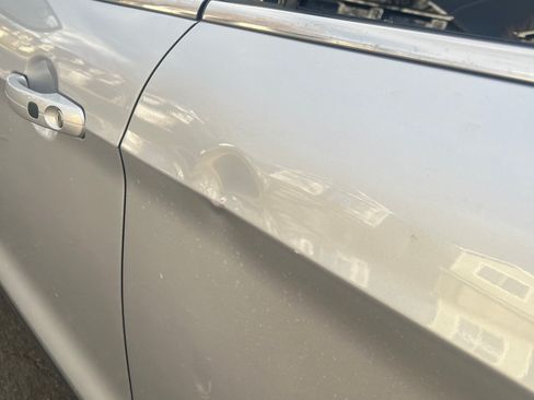 Used 2016 Ford Escape Titanium image 10