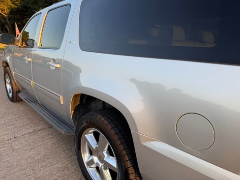 Used 2013 GMC Yukon XL SLT RWD image 6